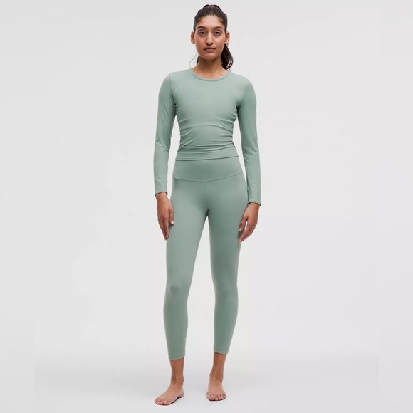 NWT Lululemon All it Takes Back-Twist Rib Long Sleeve Crater Blue Size 4 - Picture 6 of 10